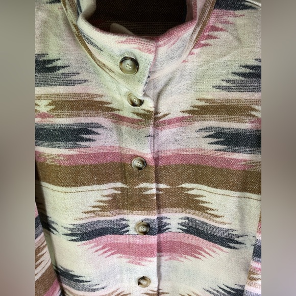 Blue B Collection Aztec Tribal Print Shirt Jacket Shaket. 3X Runs small - Picture 5 of 5